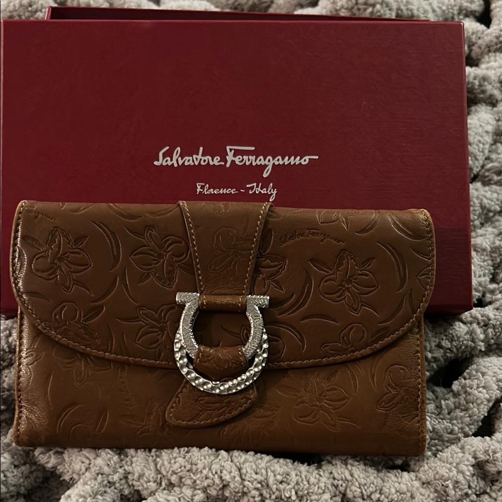 Salvatore Ferragamo Floral Embossed Tan Leather wallet